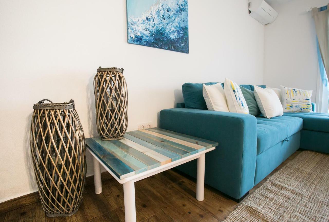 Chromotheraphy Cerca Del Mar Apartman Costa Teguise Kültér fotó